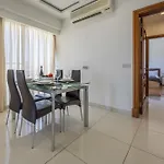 Апартаменты Penthouse With Pool And View By Homely