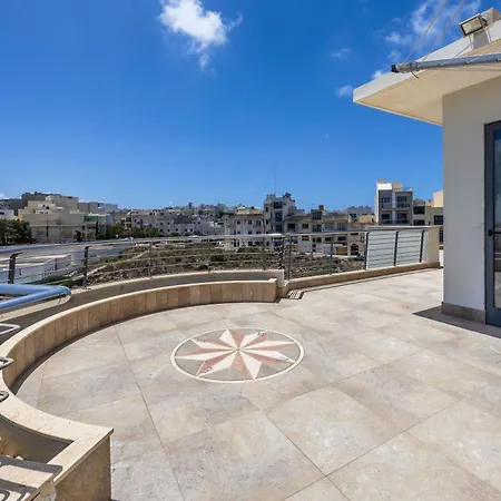 Penthouse With Pool And View By Homely *