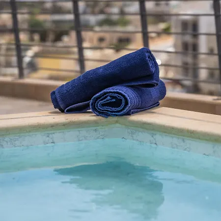 Penthouse With Pool And View By Homely Appartement *