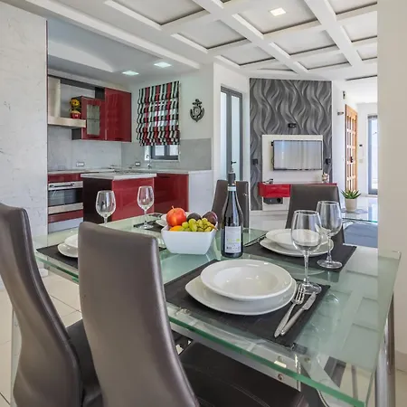 Apartment Penthouse With Pool And View By Homely