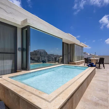 Penthouse With Pool And View By Homely Mellieha