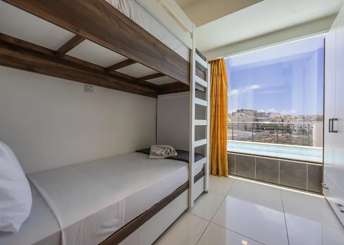 Penthouse With Pool And View By Homely *