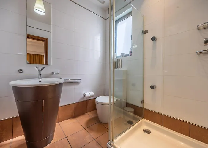 Apartment Penthouse With Pool And View By Homely *